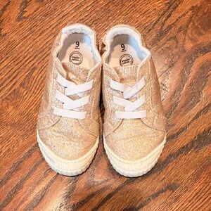 Wonder Nation Kids Sneakers in Gold Sparkle